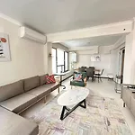 Modern Design, Spatious In Karakoey 4br, 2ba * Istanbul