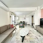 Modern Design, Spatious In Karakoey 4br, 2ba * Istanbul