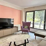Modern Design, Spatious In Karakoey 4br, 2ba Lejlighed Istanbul