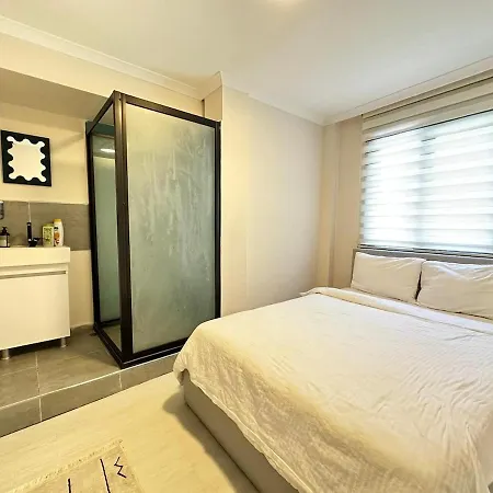 Modern Design, Spatious In Karakoey 4br, 2ba Apartman Isztambul